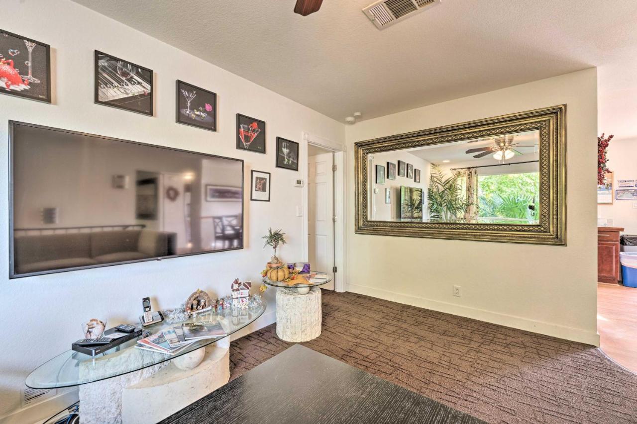 Vegas Oasis Home With Pool And Spa 7 Miles To Strip Лас Вегас Екстериор снимка